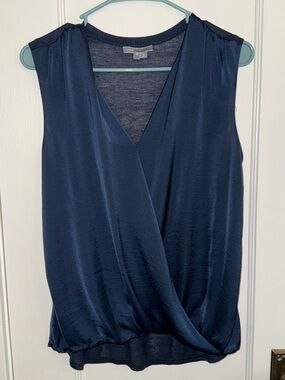 Vince Blouse size XS - *small flaw see photos